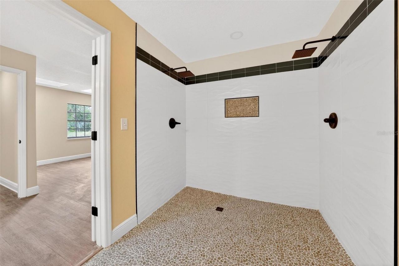 2200 Retreat Road , Geneva, FL 32732 Photo