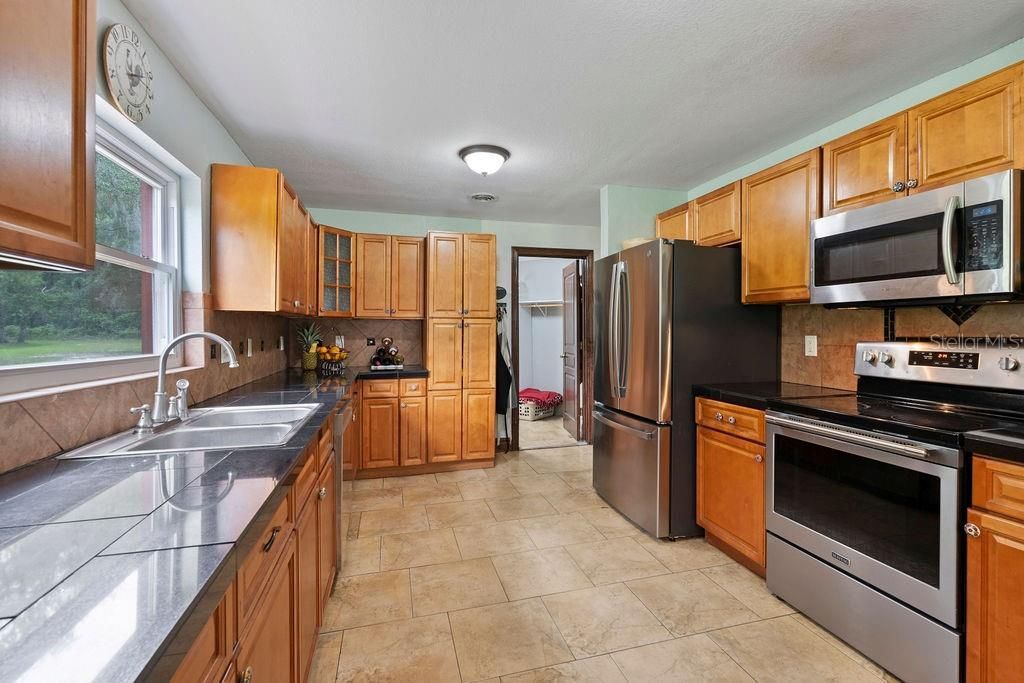 13003 S Betty Point, Floral City, FL 34436 Photo