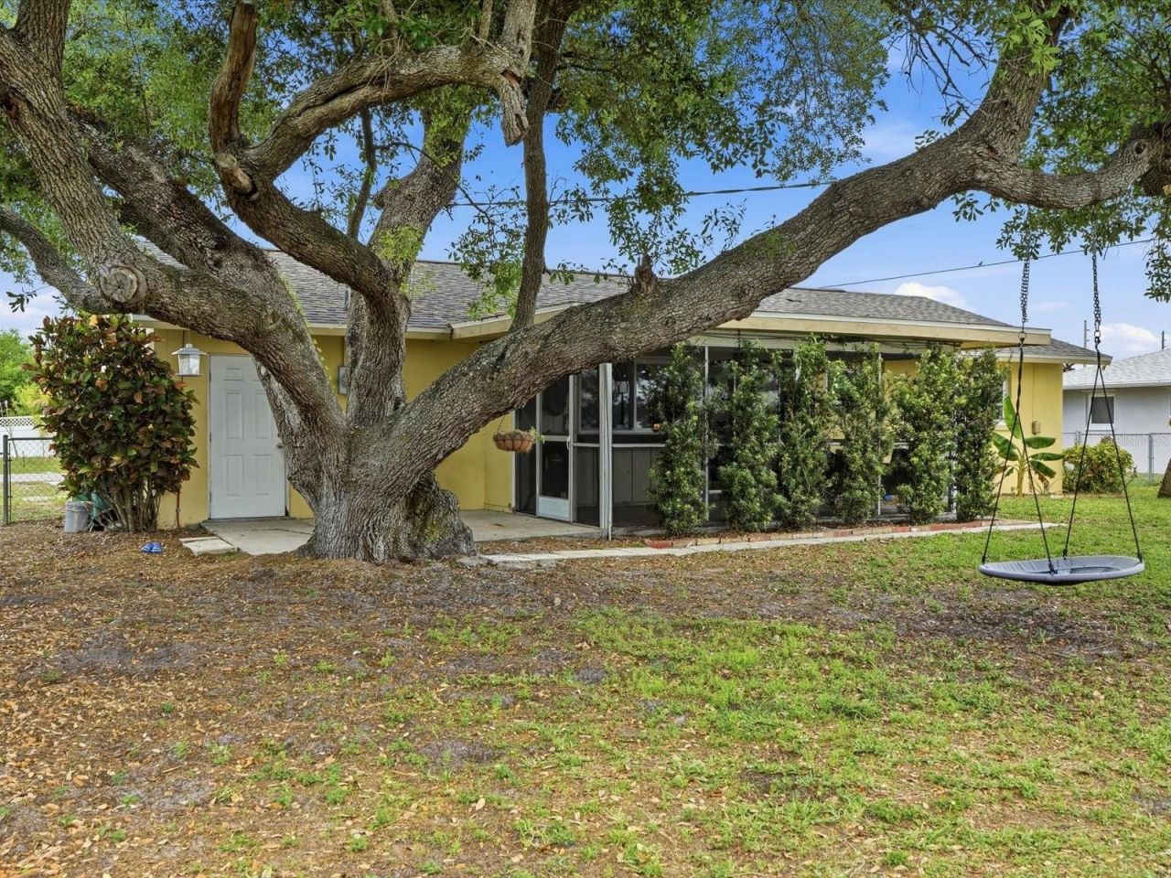 755 Hartford Drive Nw, Port Charlotte, FL 33952 Photo