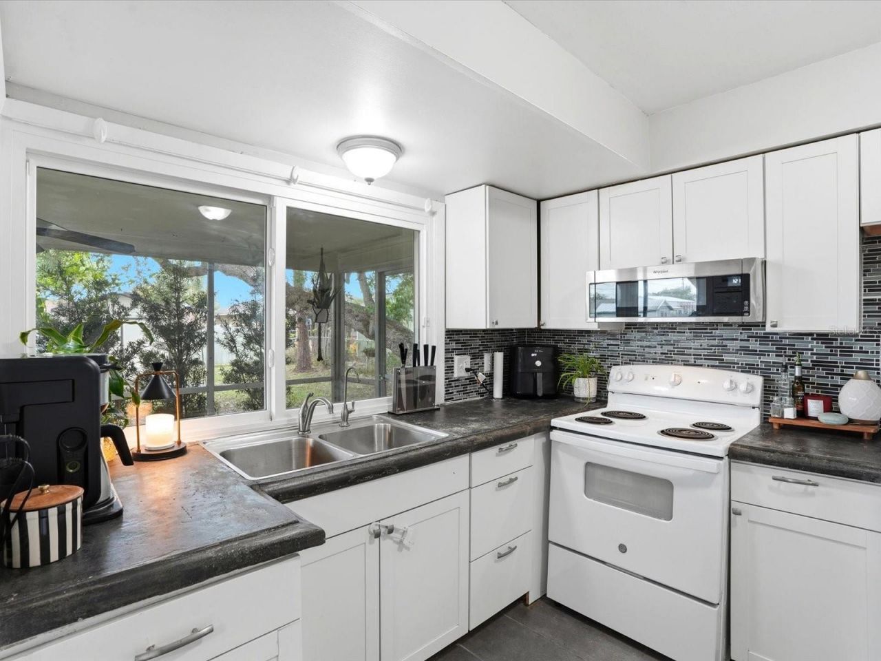 755 Hartford Drive Nw, Port Charlotte, FL 33952 Photo