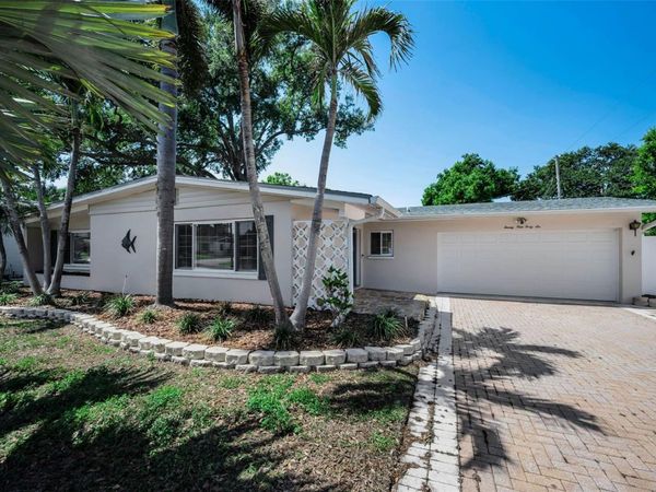 2946 53RD STREET N, ST PETERSBURG, FL 33710