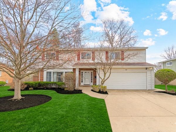 31 Mulberry East Road , Deerfield, IL 60015