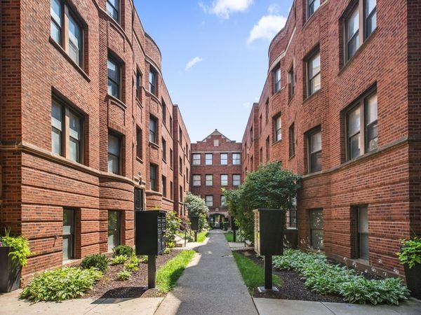 4523.5 S Drexel Boulevard , Unit 3W, Chicago, IL 60653