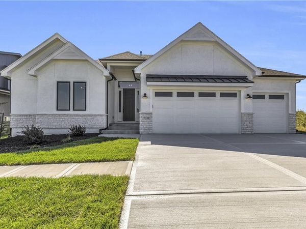 16922 S Illusion Street, Olathe, KS 66062