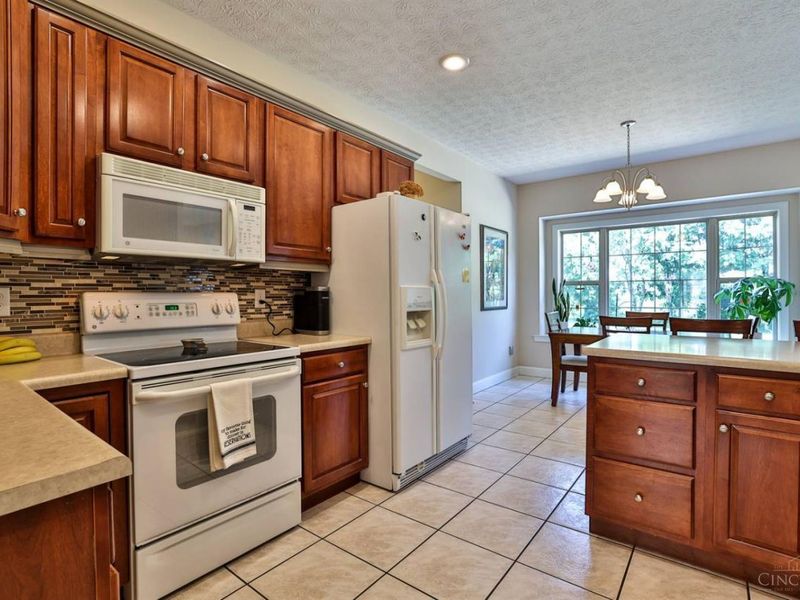 2961 Parkwood Drive, Troy, OH 45373 Photo 18