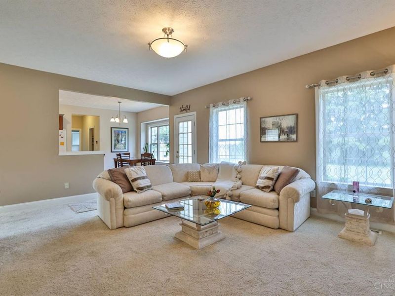 2961 Parkwood Drive, Troy, OH 45373 Photo 24