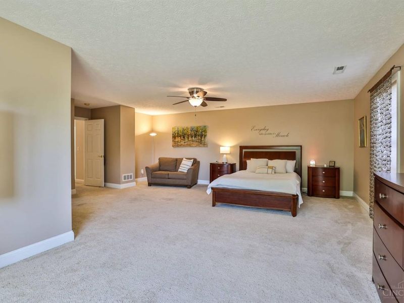 2961 Parkwood Drive, Troy, OH 45373 Photo 30