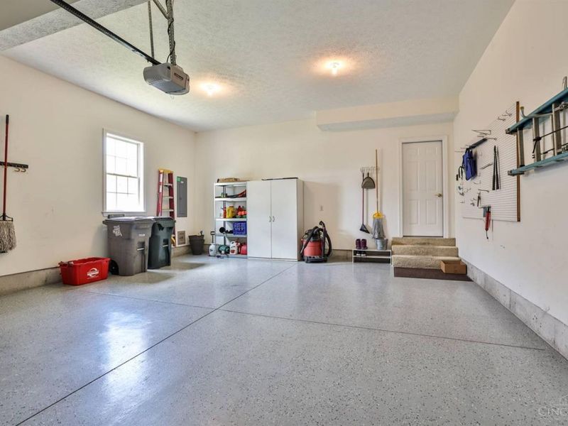 2961 Parkwood Drive, Troy, OH 45373 Photo 46