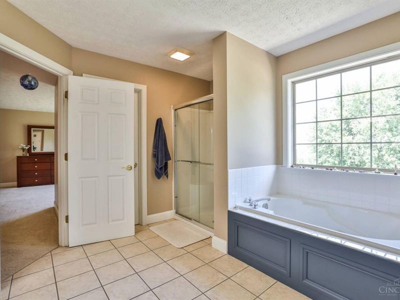 2961 Parkwood Drive, Troy, OH 45373 Photo 46