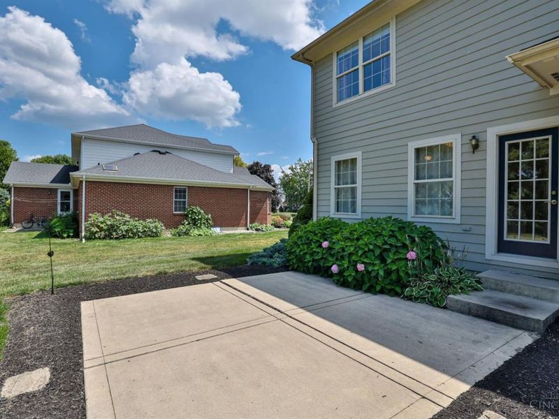 2961 Parkwood Drive, Troy, OH 45373 Photo 47