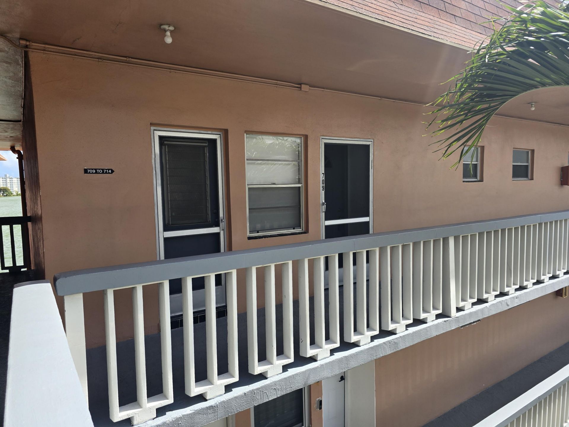 18555 NE 14th Avenue, Unit 709, Miami, FL 33179 Photo