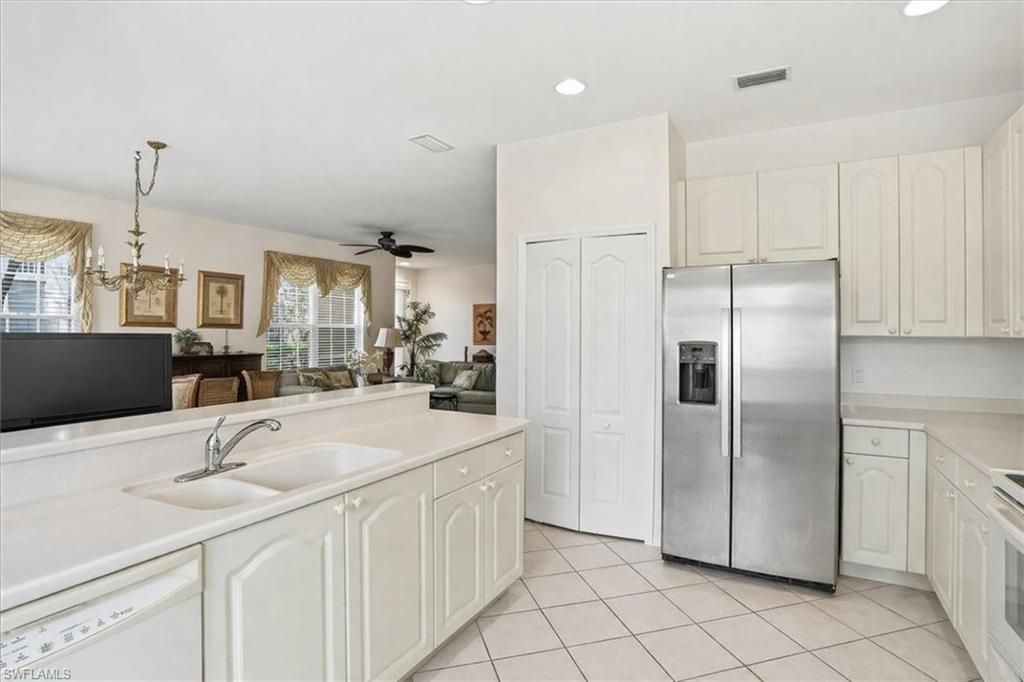 9030 Palmas Grandes Blvd, Unit 102, Bonita Springs, FL 34135 Photo