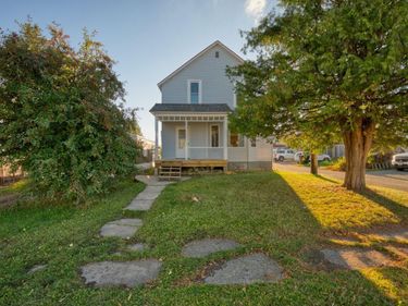 101 E Minnesota Avenue, Gilbert, MN 55741