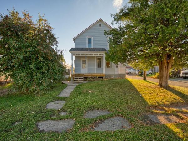 101 E Minnesota Avenue, Gilbert, MN 55741