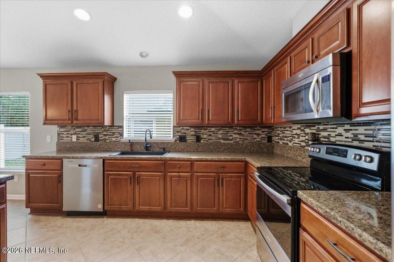 4921 Creek Bluff Lane, Middleburg, FL 32068 Photo