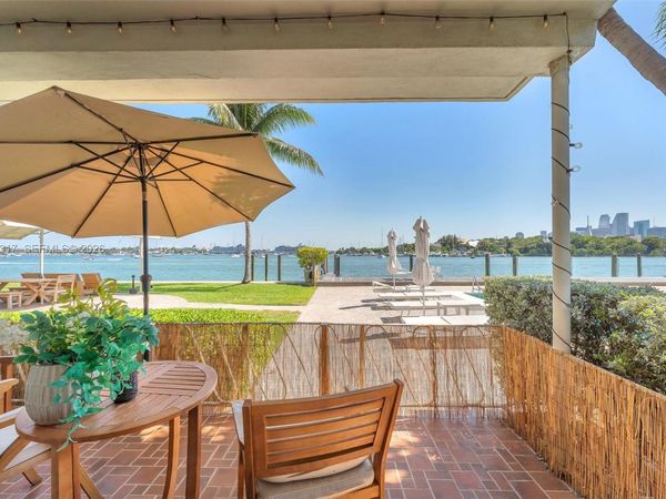 1130 Venetian Way , Unit 1F, Miami Beach, FL 33139