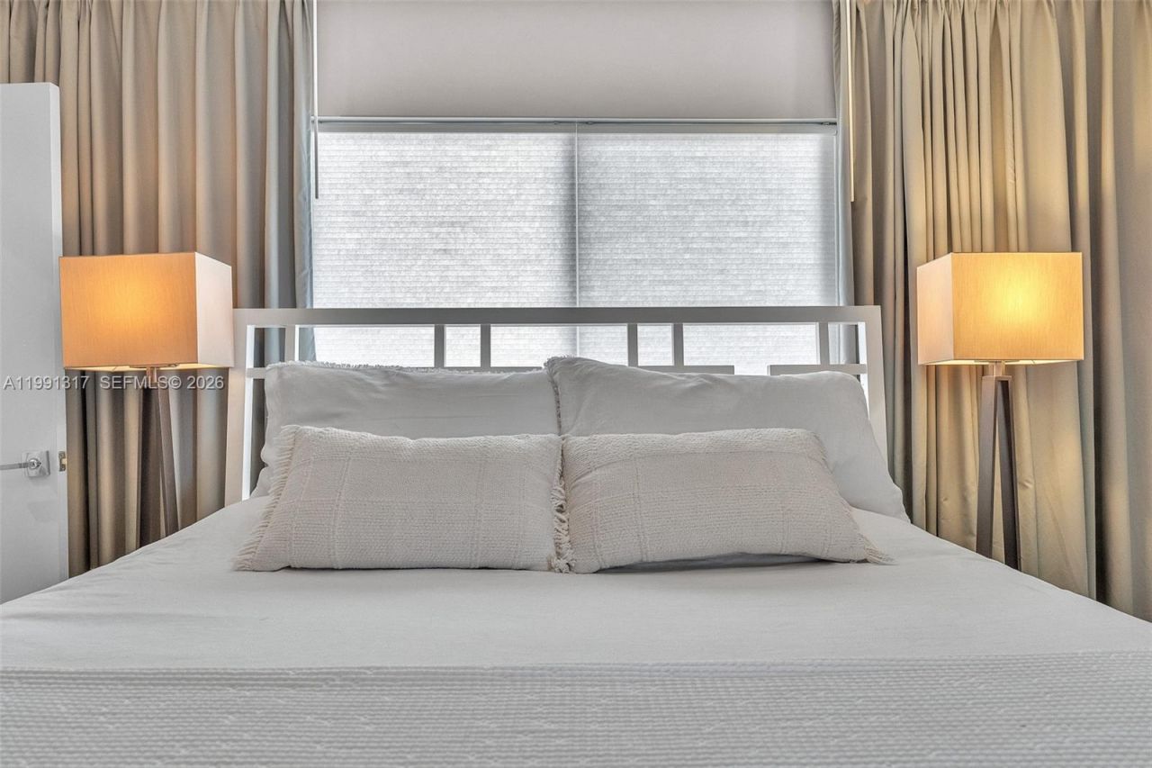 1130 Venetian Way , Unit 1F, Miami Beach, FL 33139 Photo