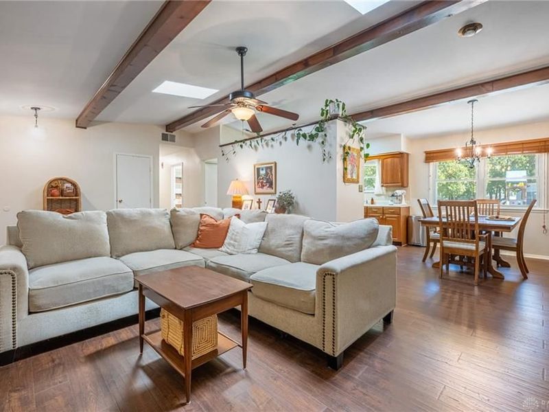 1544 Wedgewood Drive, Fairborn, OH 45324 Photo 2