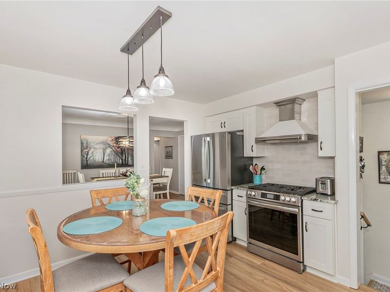 1101 Bonnie Lane, Mayfield Heights, OH 44124 Photo 13