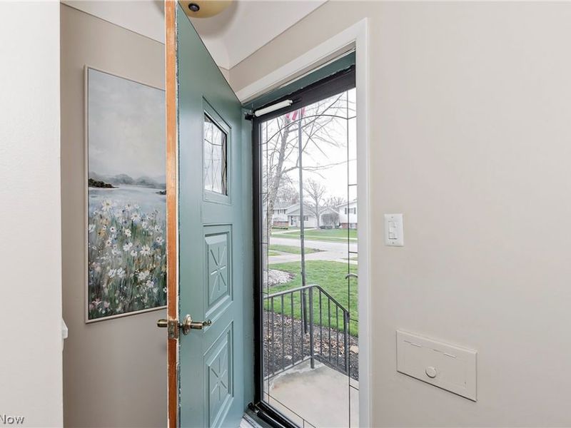 1101 Bonnie Lane, Mayfield Heights, OH 44124 Photo 2