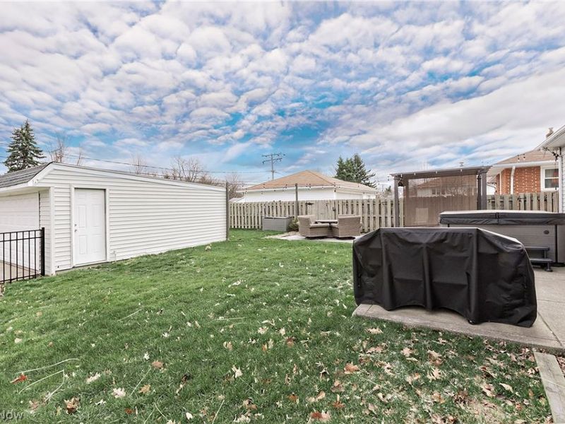 1101 Bonnie Lane, Mayfield Heights, OH 44124 Photo 35