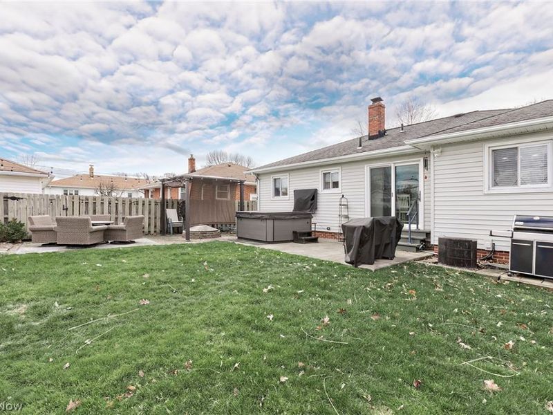 1101 Bonnie Lane, Mayfield Heights, OH 44124 Photo 38