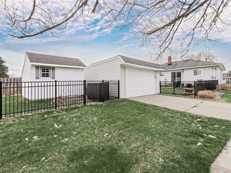 1101 Bonnie Lane, Mayfield Heights, OH 44124 Photo 39