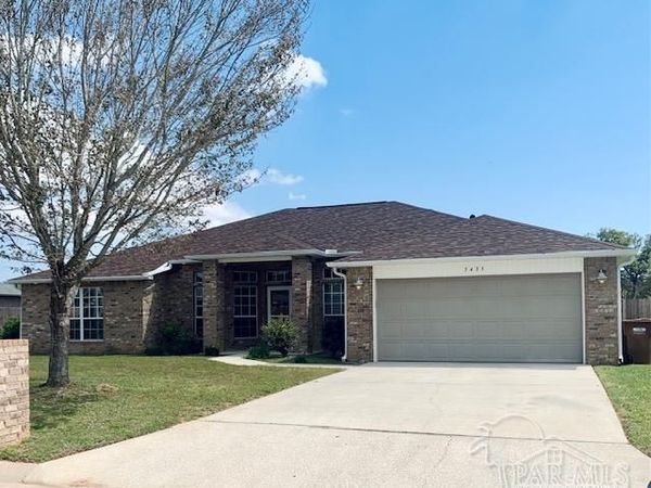 2435 Covered Bridge Ln, Pace, FL 32571