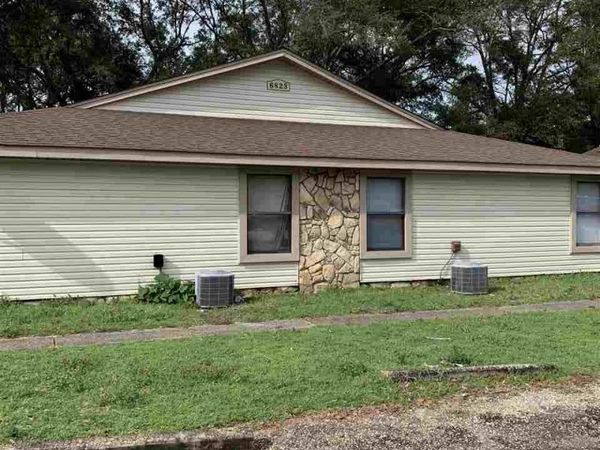 6823 Tiki Ln, Unit 2, Pensacola, FL 32503