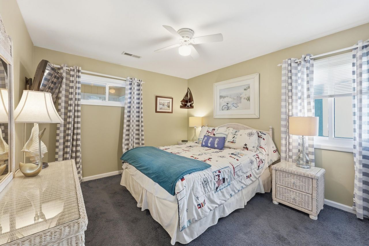 320 N Waccamaw Dr.  Photo 15