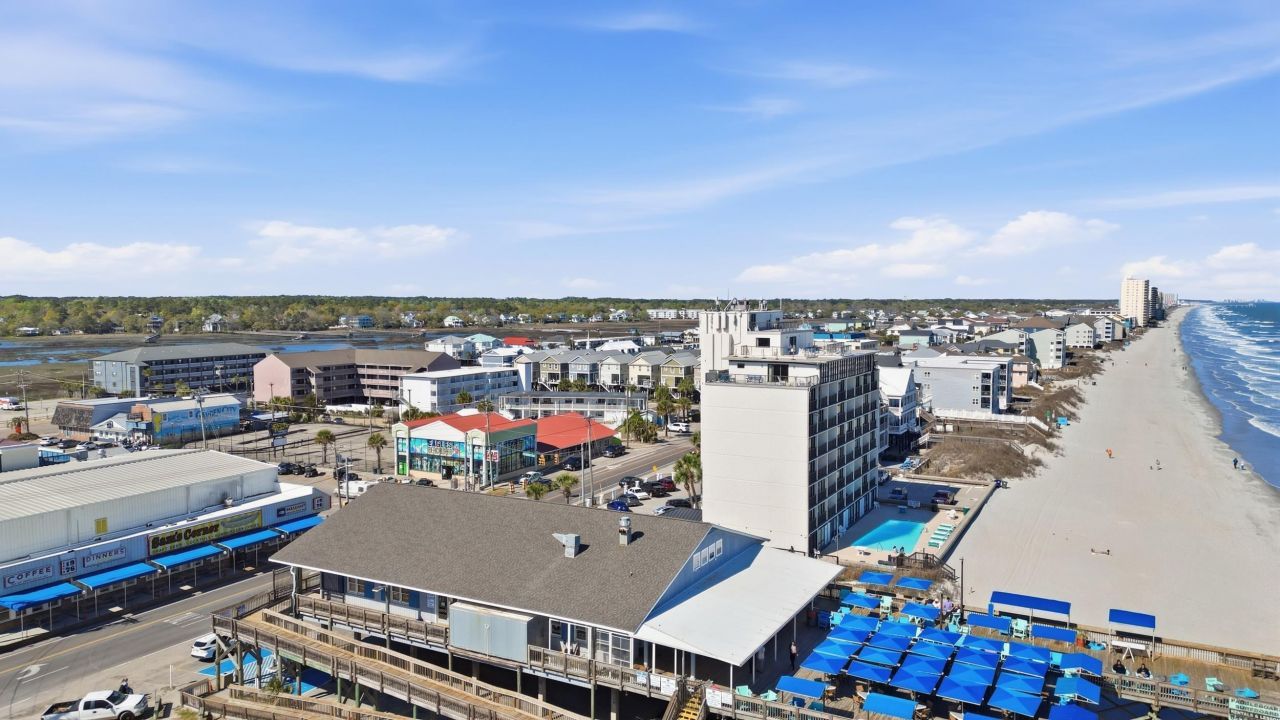 320 N Waccamaw Dr.  Photo 37