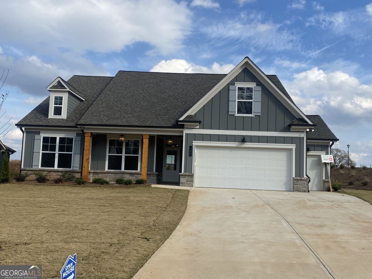 166 Montview Drive, Unit 112, Jefferson, GA 30549 Main Photo