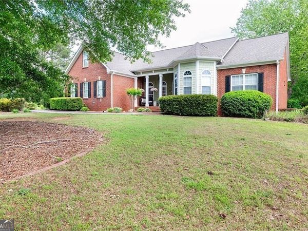 1510 Pecan Plantation Court, Loganville, GA 30052