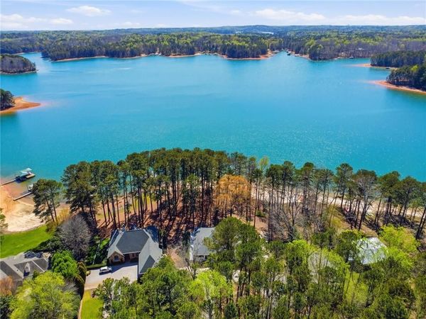 6525 Holland Drive, Cumming, GA 30041