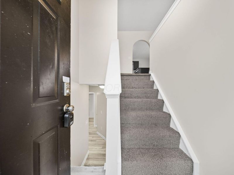 5831 Canal Bridge Drive , Canal Winchester, OH 43110 Photo 4