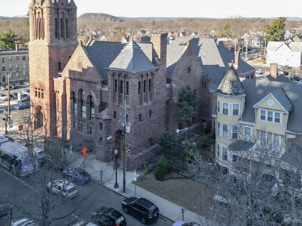 1455 Chapel , New Haven, CT 06511