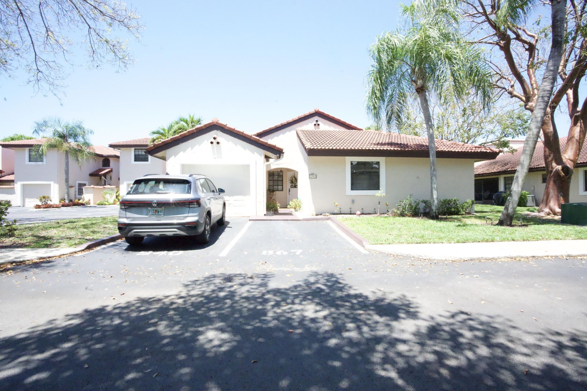 8989 W Sunrise Boulevard, Plantation, FL 33322 Photo