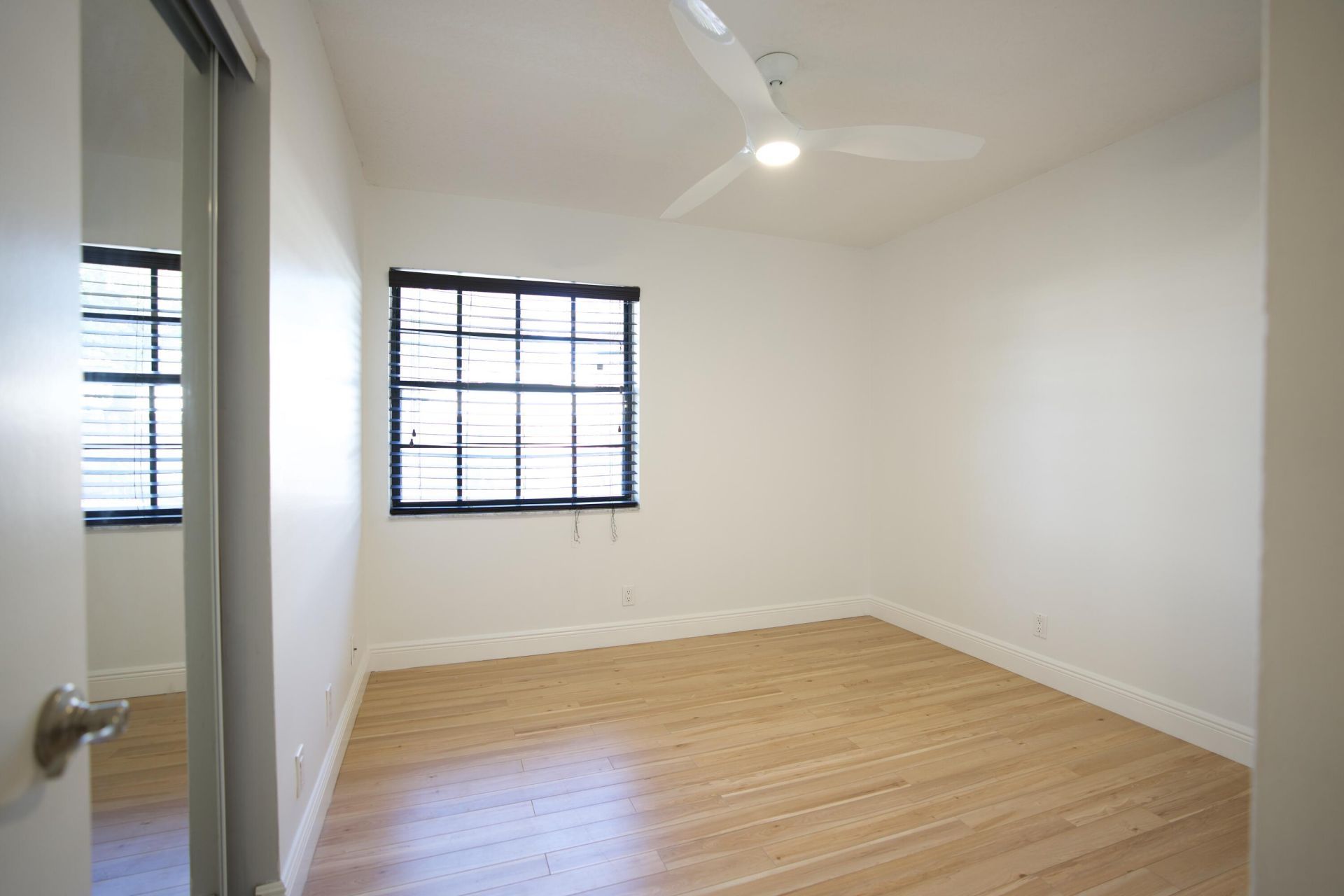 8989 W Sunrise Boulevard, Plantation, FL 33322 Photo