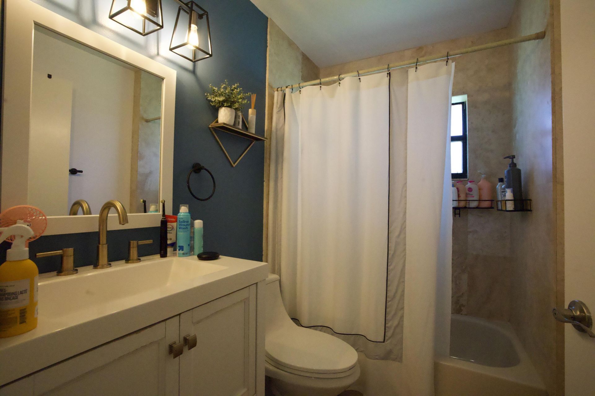 8989 W Sunrise Boulevard, Plantation, FL 33322 Photo