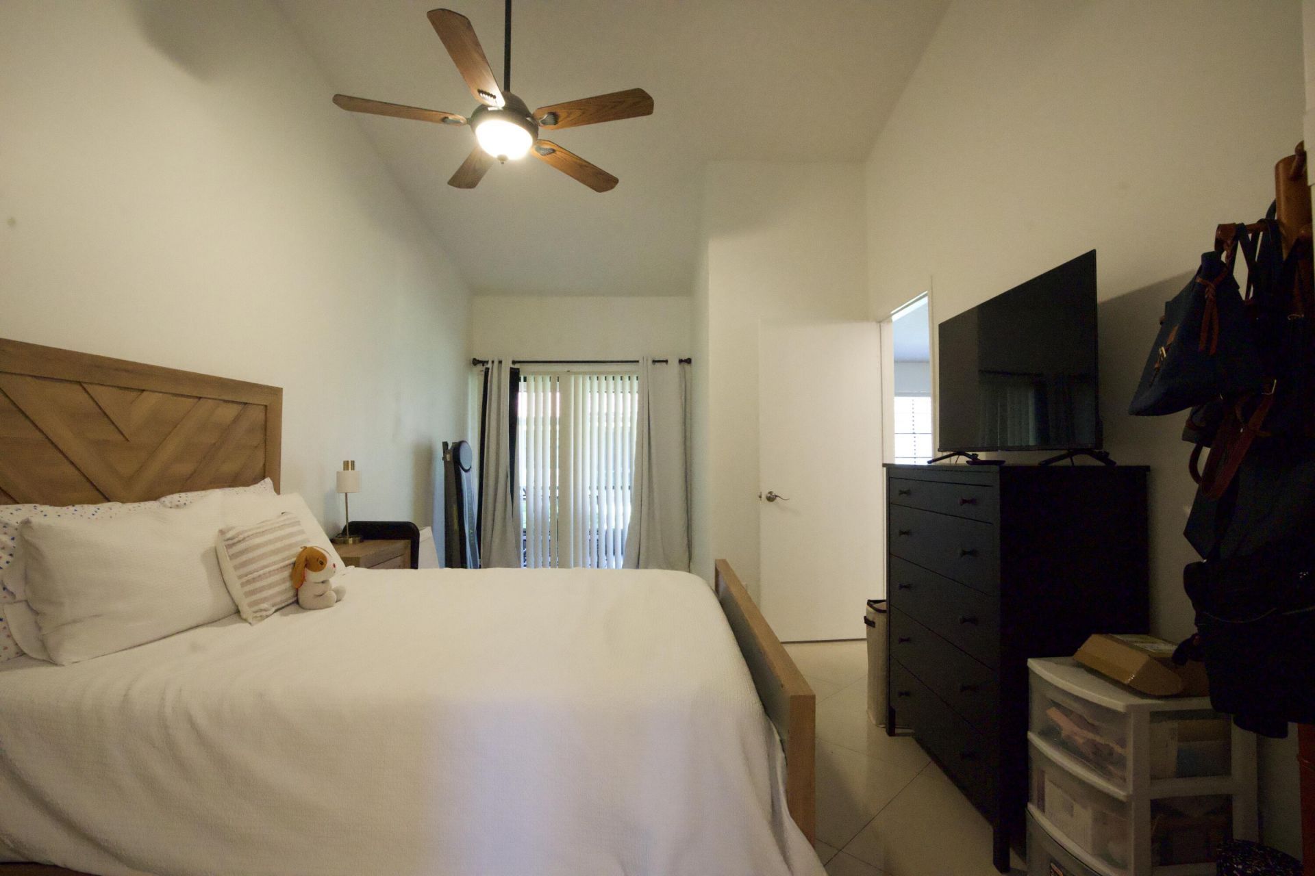 8989 W Sunrise Boulevard, Plantation, FL 33322 Photo