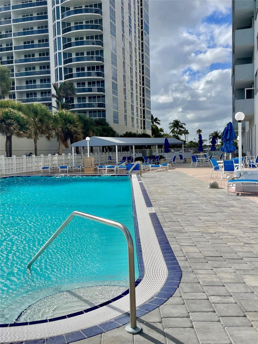 4250 Galt Ocean Drive, Unit 15d, Fort Lauderdale, FL 33308 Photo