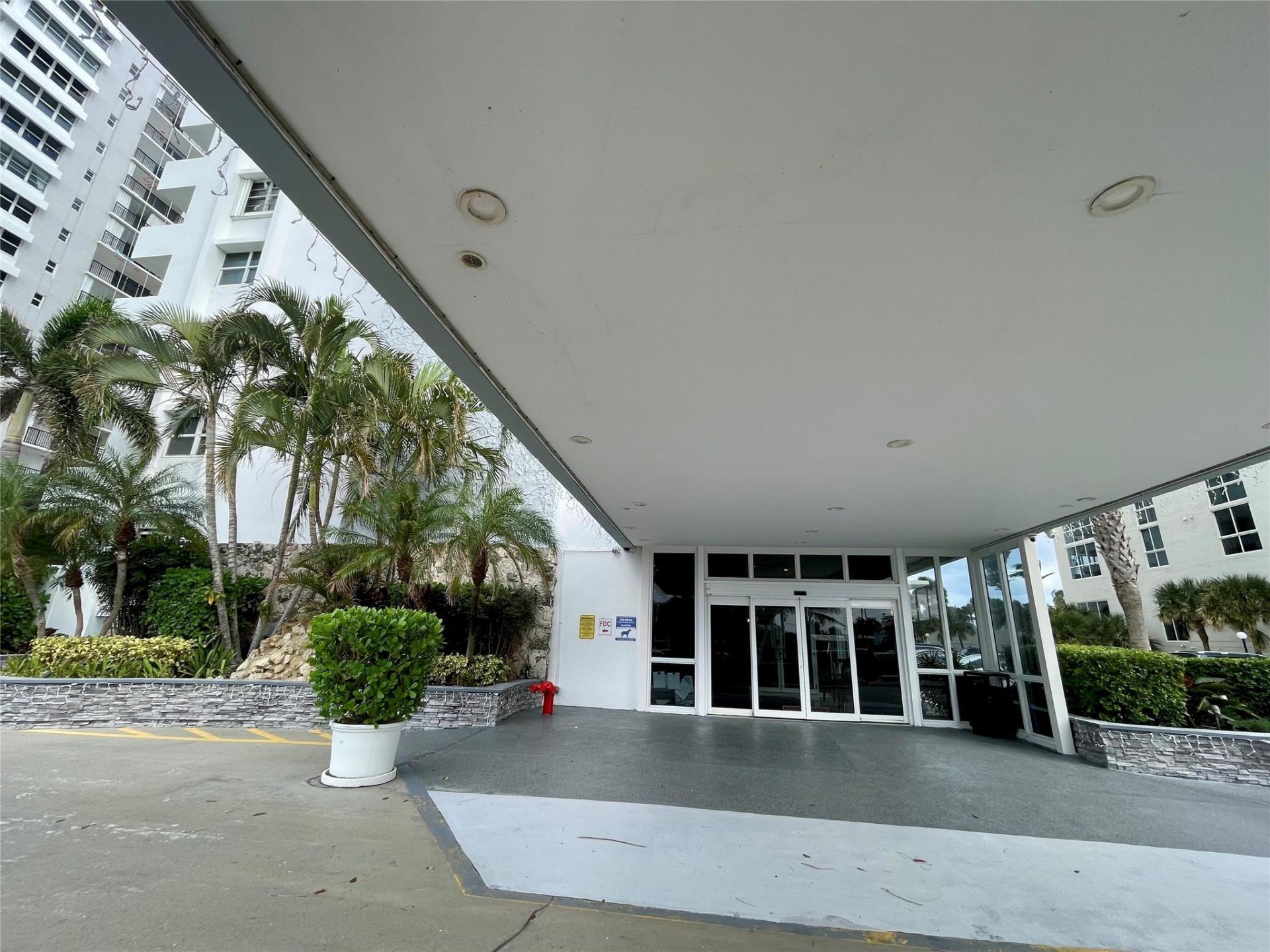 4250 Galt Ocean Drive, Unit 15d, Fort Lauderdale, FL 33308 Photo
