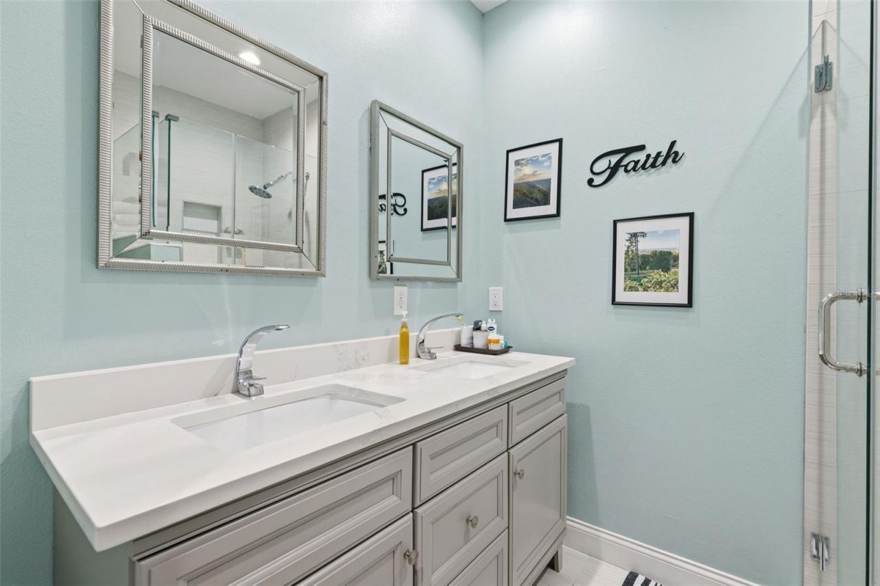 4718 22nd Street N, Saint Petersburg, FL 33714 Photo