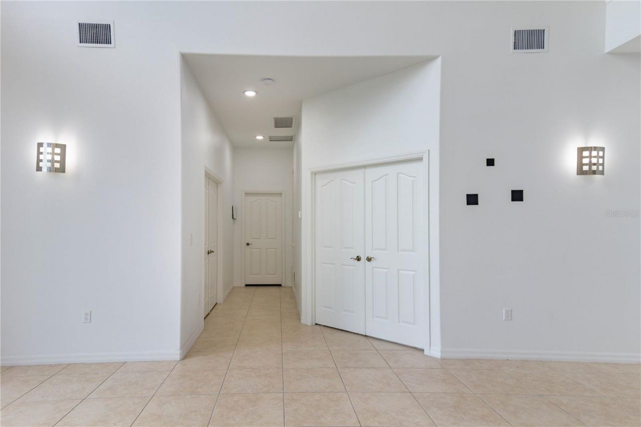 6151 New Osprey Point, Weeki Wachee, FL 34607 Photo