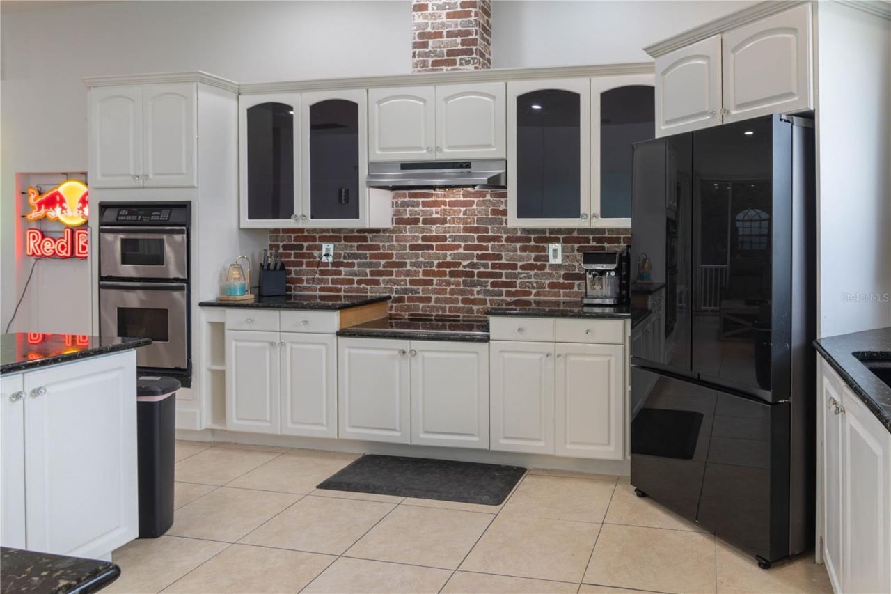 6151 New Osprey Point, Weeki Wachee, FL 34607 Photo