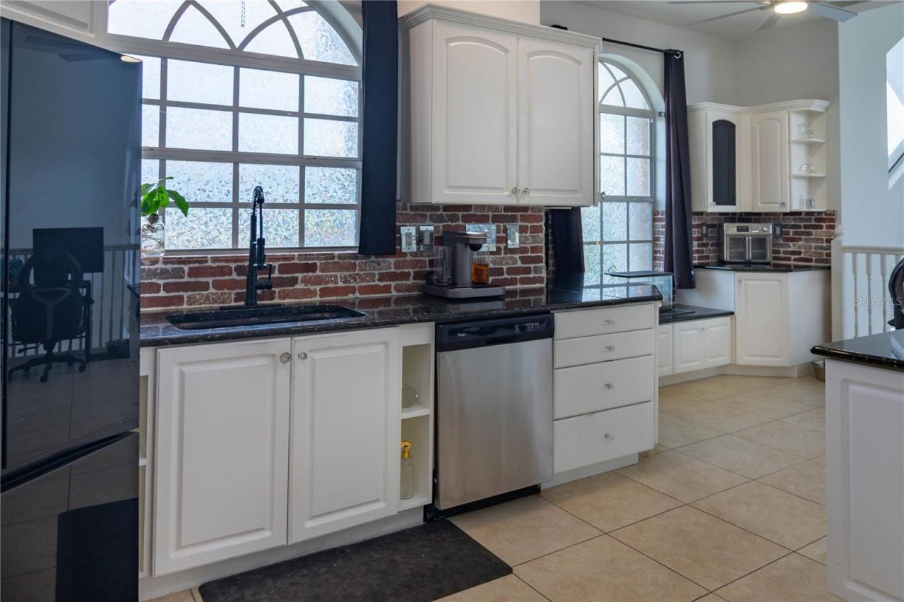 6151 New Osprey Point, Weeki Wachee, FL 34607 Photo