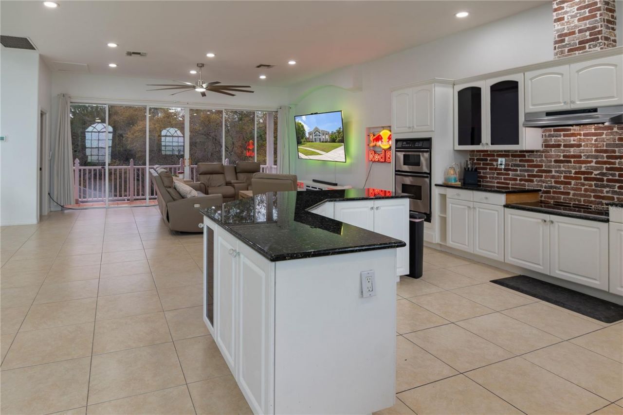 6151 New Osprey Point, Weeki Wachee, FL 34607 Photo