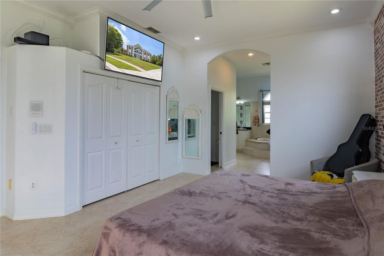 6151 New Osprey Point, Weeki Wachee, FL 34607 Photo