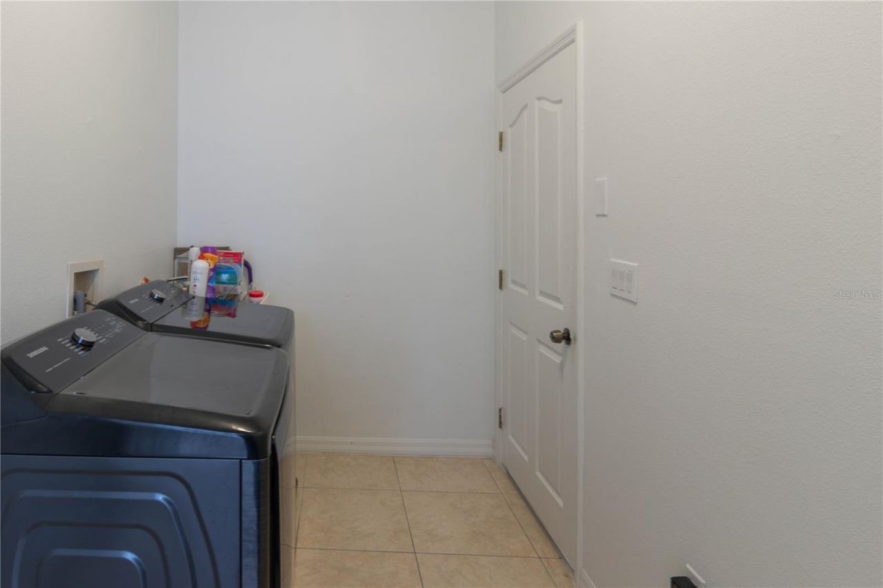 6151 New Osprey Point, Weeki Wachee, FL 34607 Photo