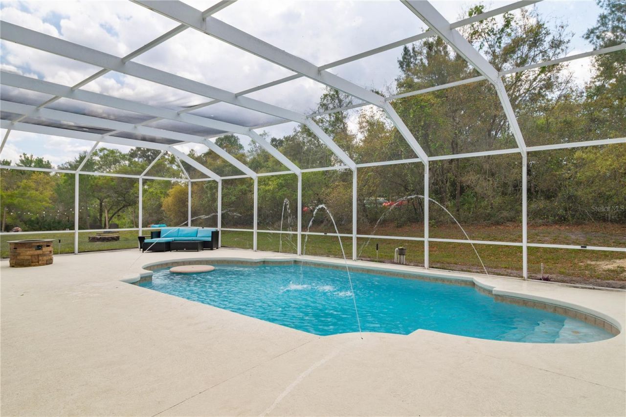 6151 New Osprey Point, Weeki Wachee, FL 34607 Photo